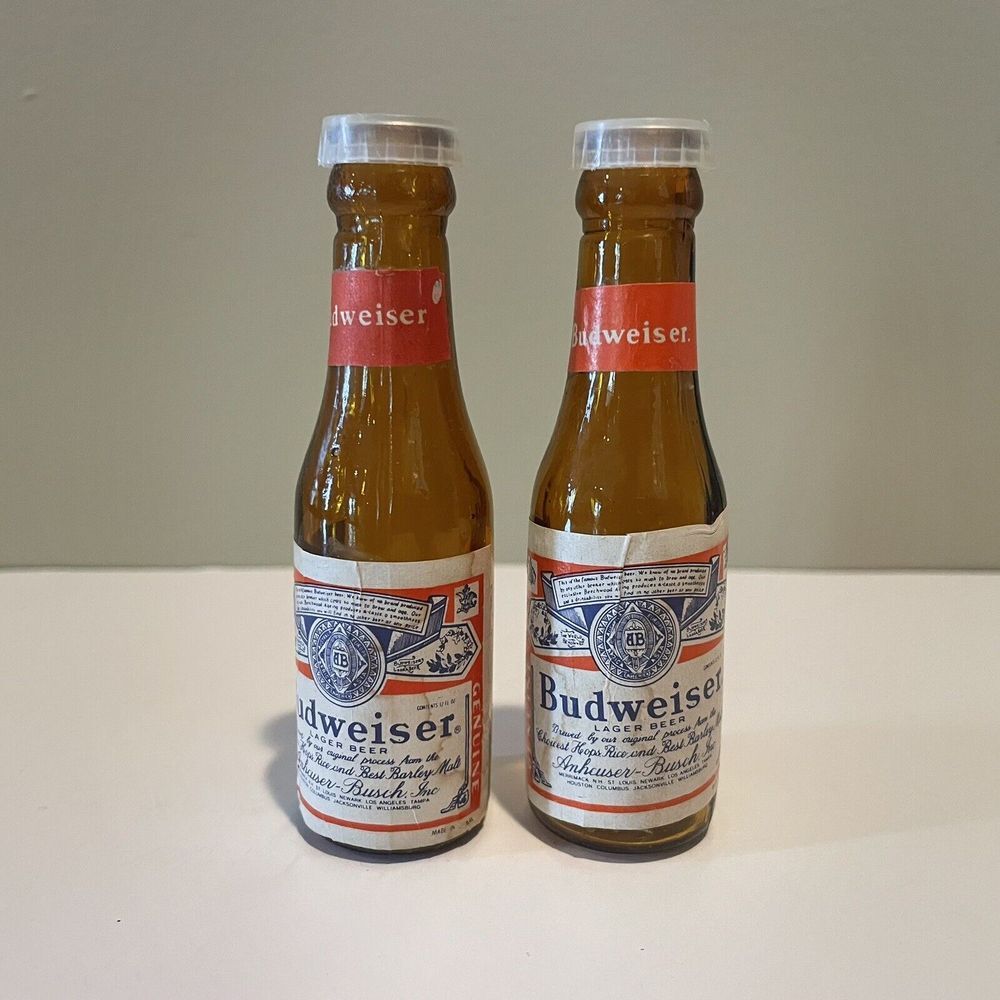 Vintage Budweiser Beer Glass Salt and Pepper Shakers with Plastic Tops 4 Inch‎